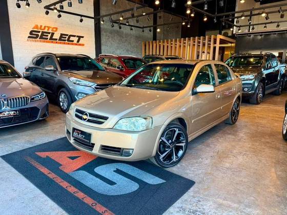 CHEVROLET ASTRA 2.0 MPFI ADVANTAGE 8V FLEX 4P MANUAL CHEVROLET ASTRA 2.0 MPFI ADVANTAGE 8V FLEX 4P MANUAL
